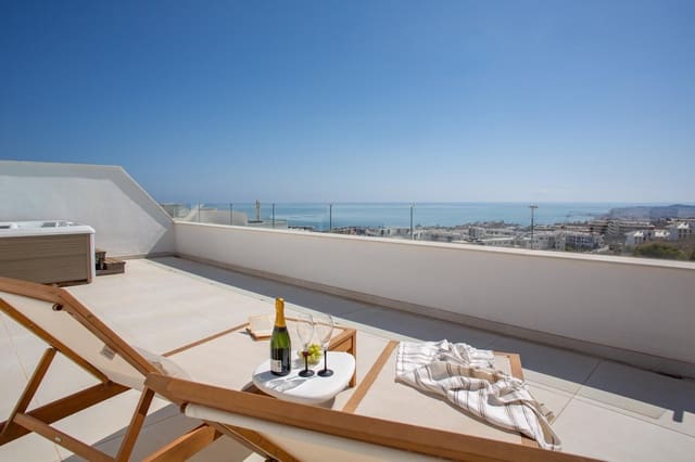 2 slaapkamer Penthouse te koop in El Higuerón, Fuengirola met zwembad garage - € 850.000 (Ref: 9583025)