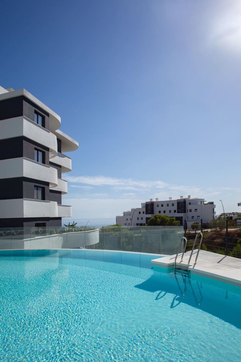 2 sypialnia Apartament na sprzedaż w Benalmadena z basenem garażem - 699 000 € (Ref: 9591415)