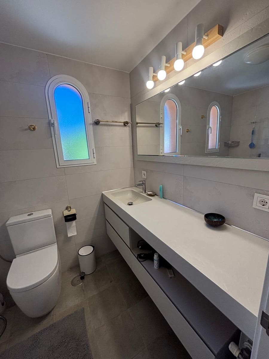 3 sovrum Semi-fristående Villa till salu i Mijas med pool garage - 495 000 € (Ref: 9599650)