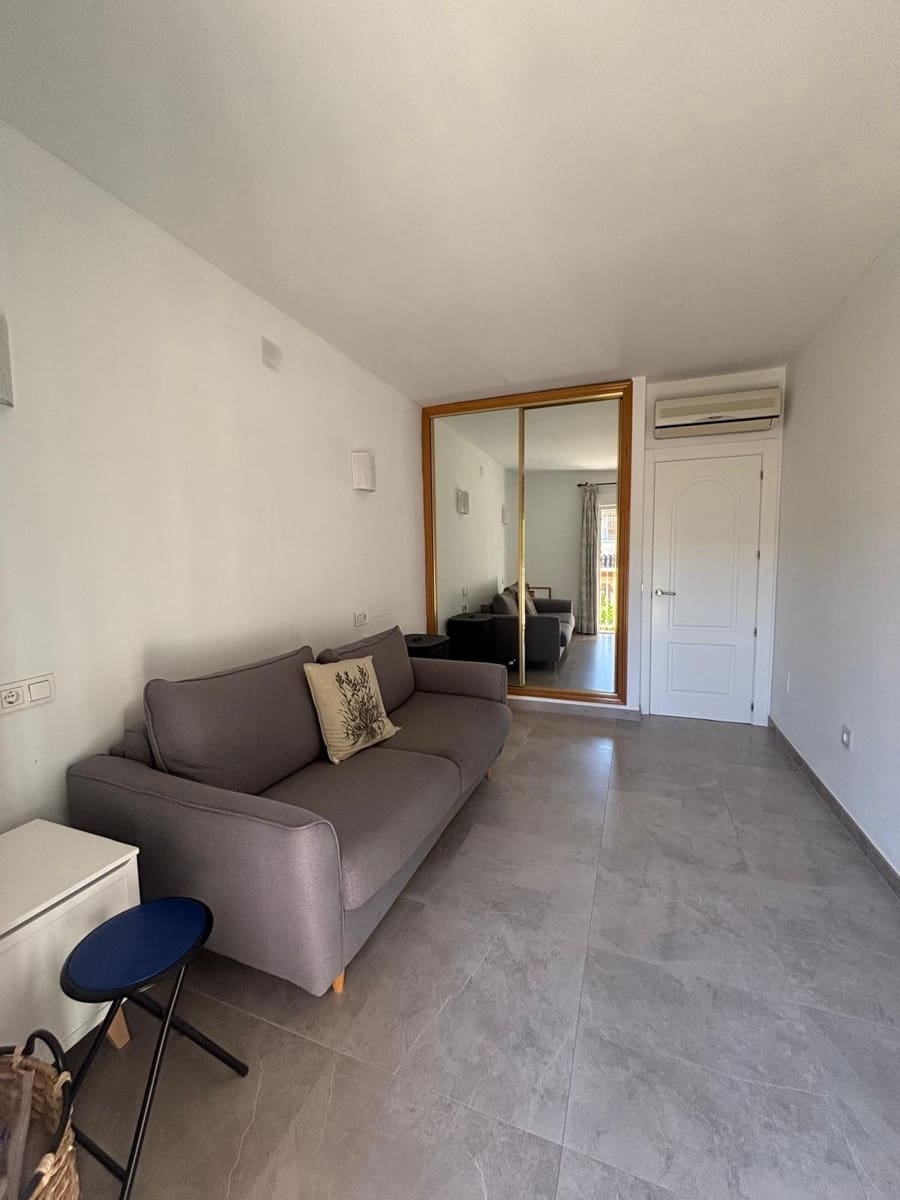 3 sovrum Semi-fristående Villa till salu i Mijas med pool garage - 495 000 € (Ref: 9599650)