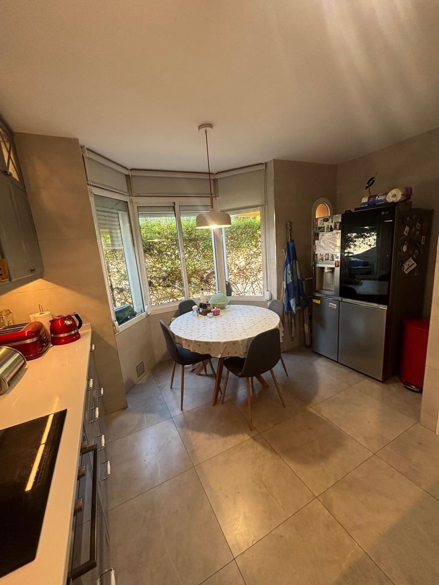 3 sovrum Semi-fristående Villa till salu i Mijas med pool garage - 495 000 € (Ref: 9599650)