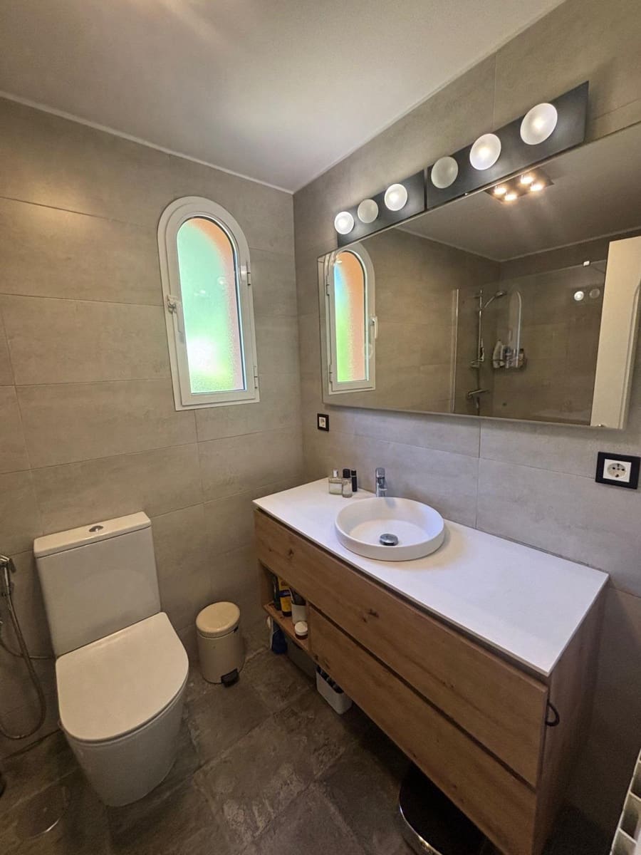 3 sovrum Semi-fristående Villa till salu i Mijas med pool garage - 495 000 € (Ref: 9599650)