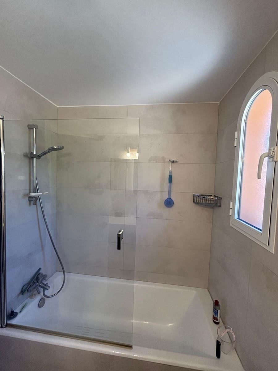 3 sovrum Semi-fristående Villa till salu i Mijas med pool garage - 495 000 € (Ref: 9599650)