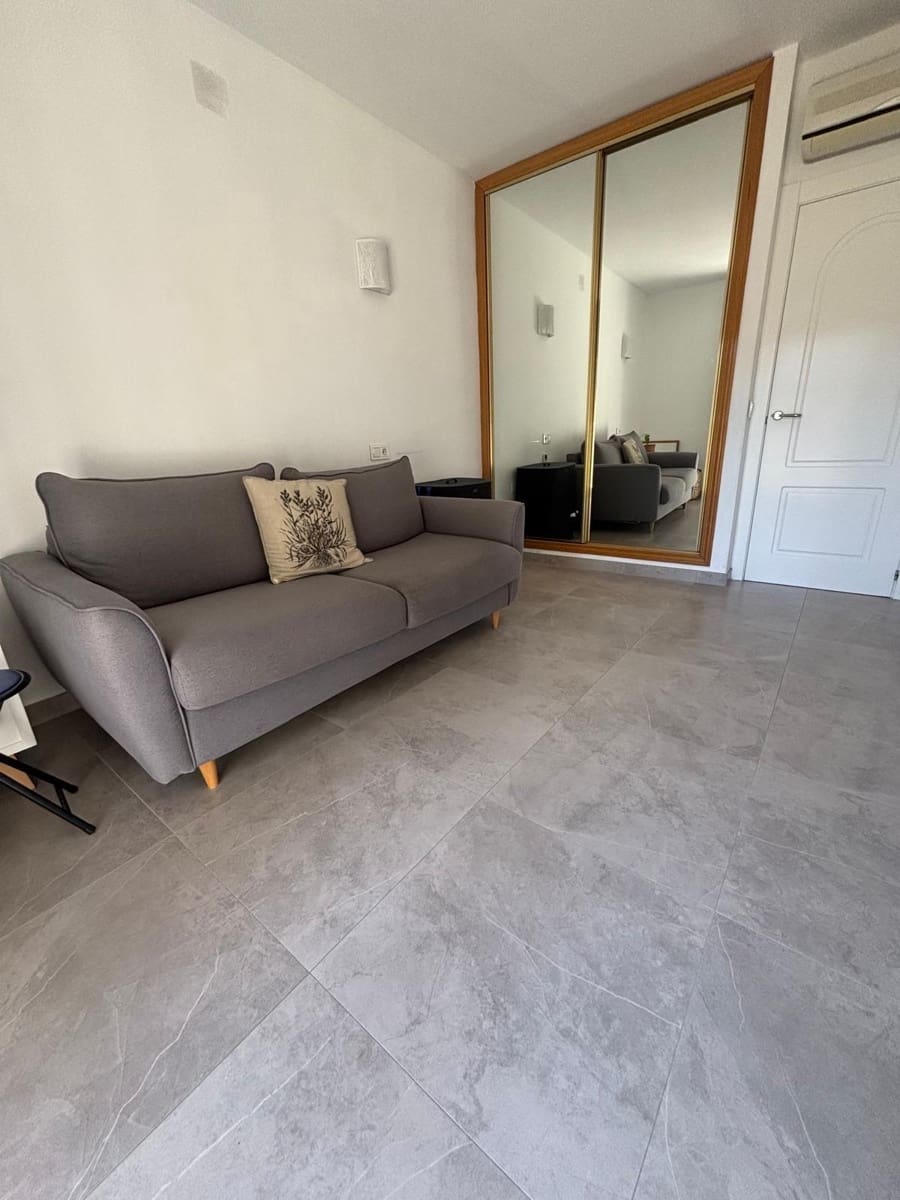 3 sovrum Semi-fristående Villa till salu i Mijas med pool garage - 495 000 € (Ref: 9599650)