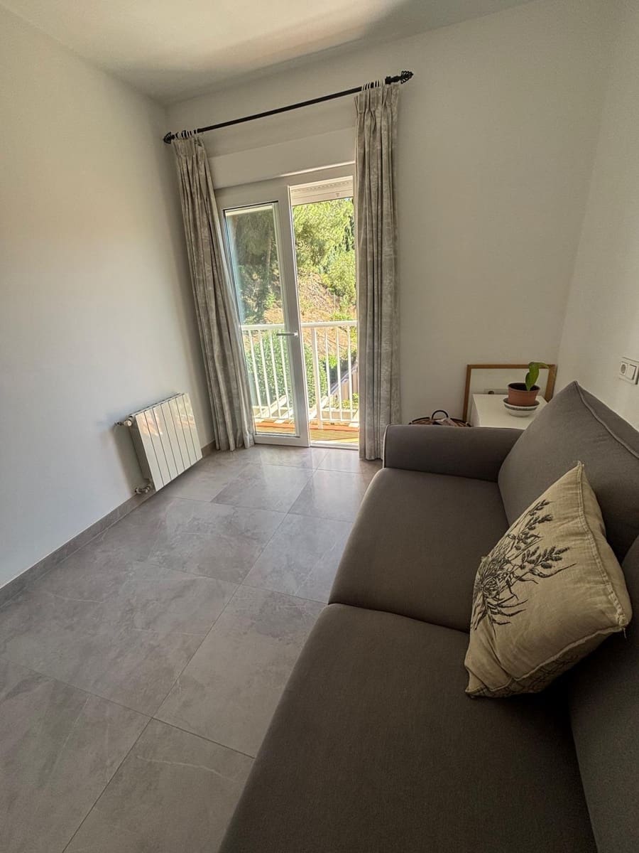 3 sovrum Semi-fristående Villa till salu i Mijas med pool garage - 495 000 € (Ref: 9599650)