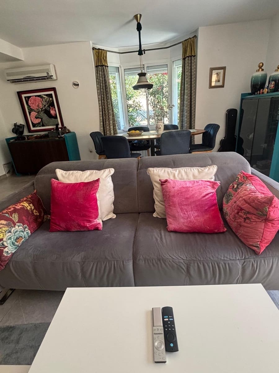 3 sovrum Semi-fristående Villa till salu i Mijas med pool garage - 495 000 € (Ref: 9599650)