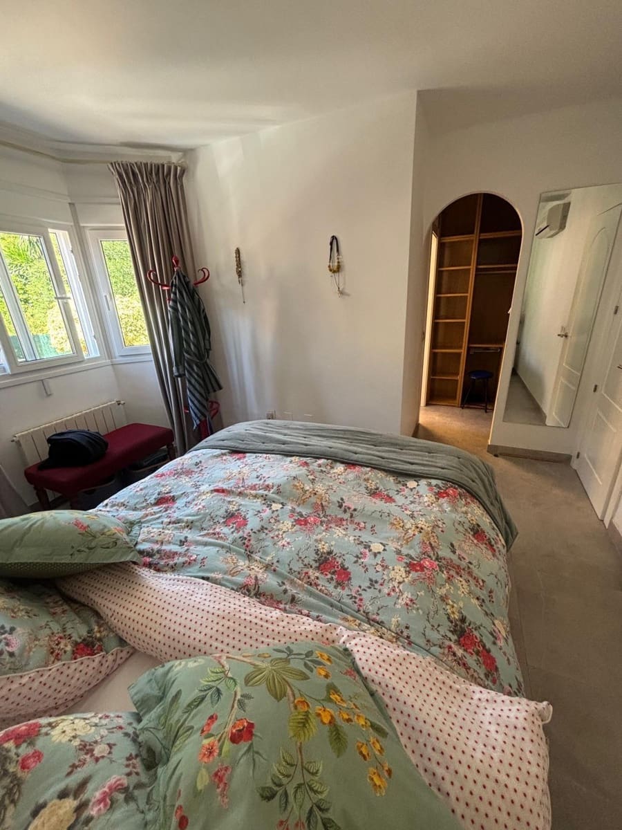 3 sovrum Semi-fristående Villa till salu i Mijas med pool garage - 495 000 € (Ref: 9599650)