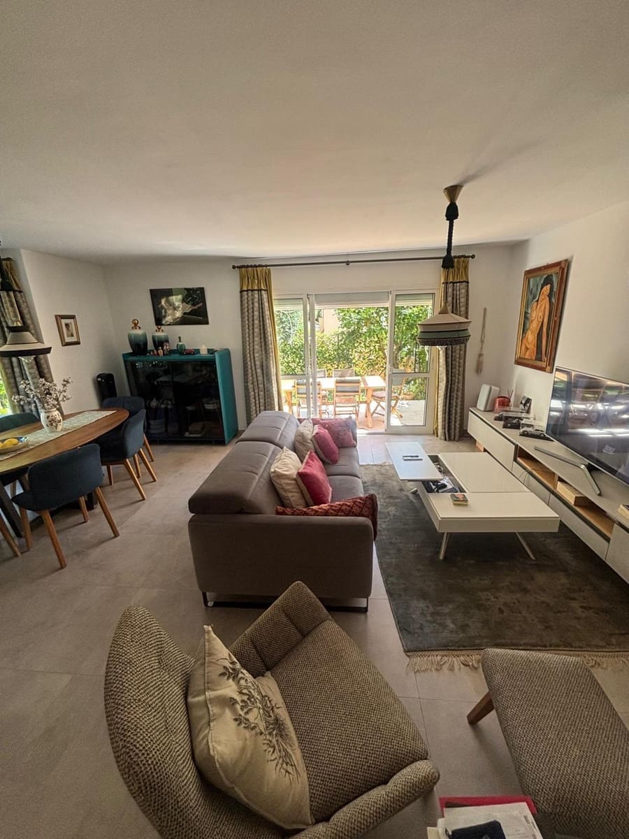 3 sovrum Semi-fristående Villa till salu i Mijas med pool garage - 495 000 € (Ref: 9599650)