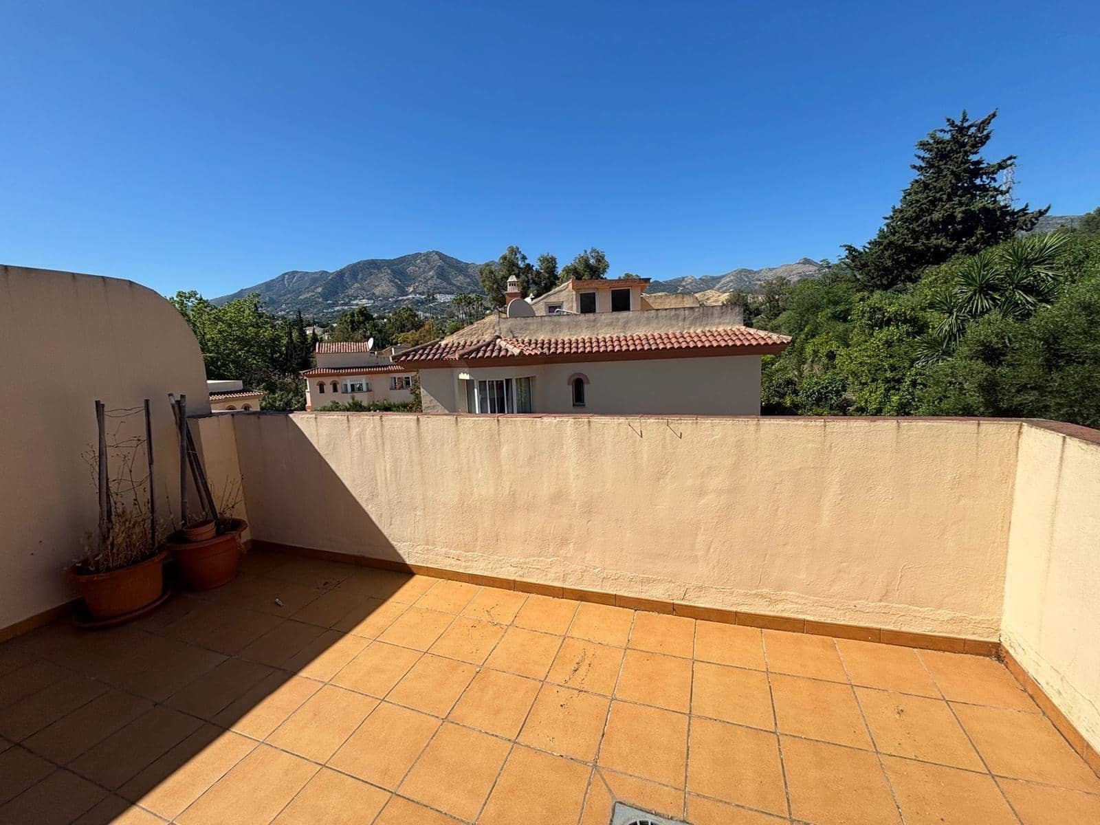 3 sovrum Semi-fristående Villa till salu i Mijas med pool garage - 495 000 € (Ref: 9599650)