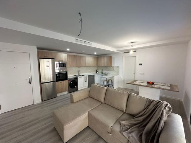 Piso de 2 habitaciones en Arroyo de la Miel, Benalmádena en venta con piscina garaje - 309.000 € (Ref: 9611661)