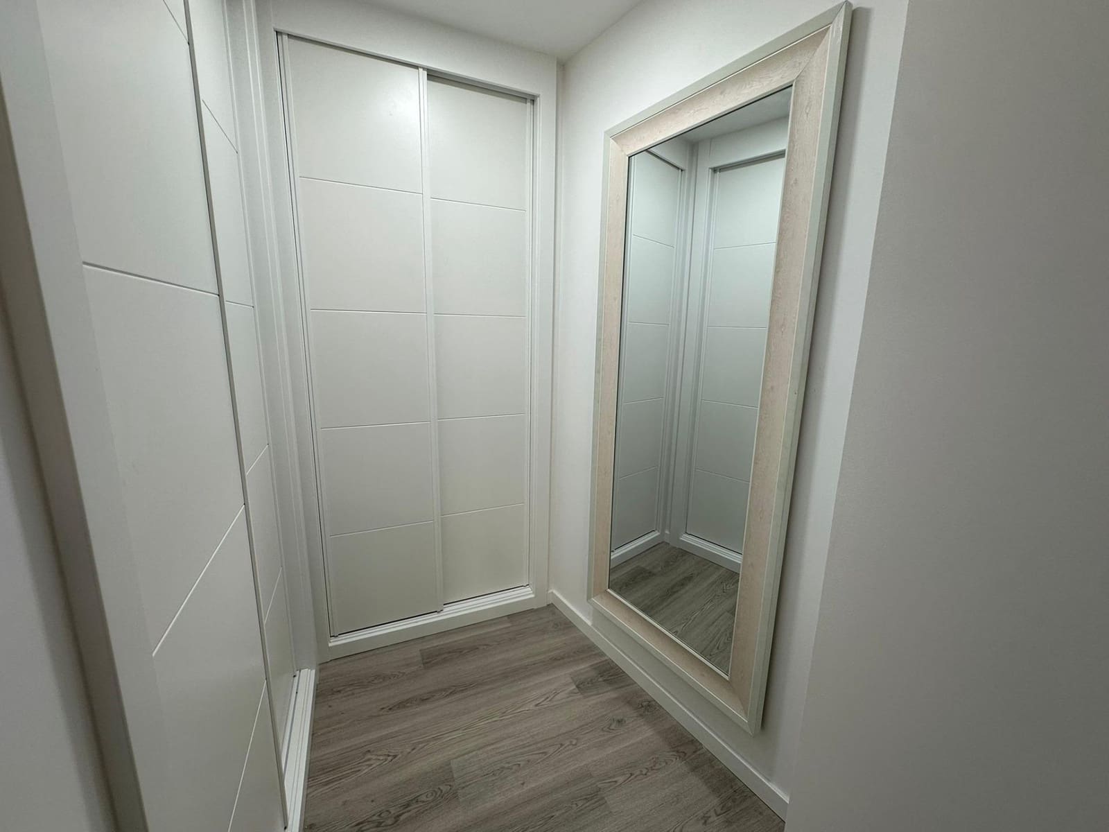 2 slaapkamer Flat te koop in Arroyo de la Miel met zwembad garage - € 309.000 (Ref: 9611661)