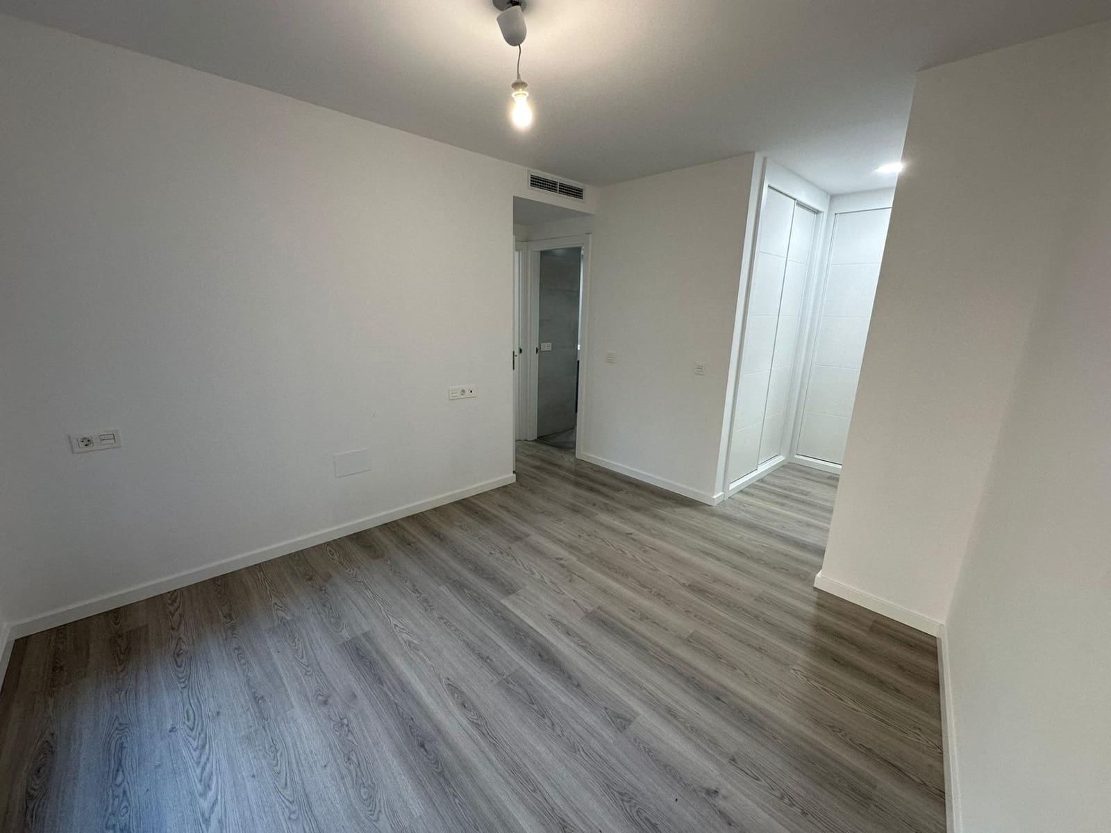 2 slaapkamer Flat te koop in Arroyo de la Miel met zwembad garage - € 309.000 (Ref: 9611661)