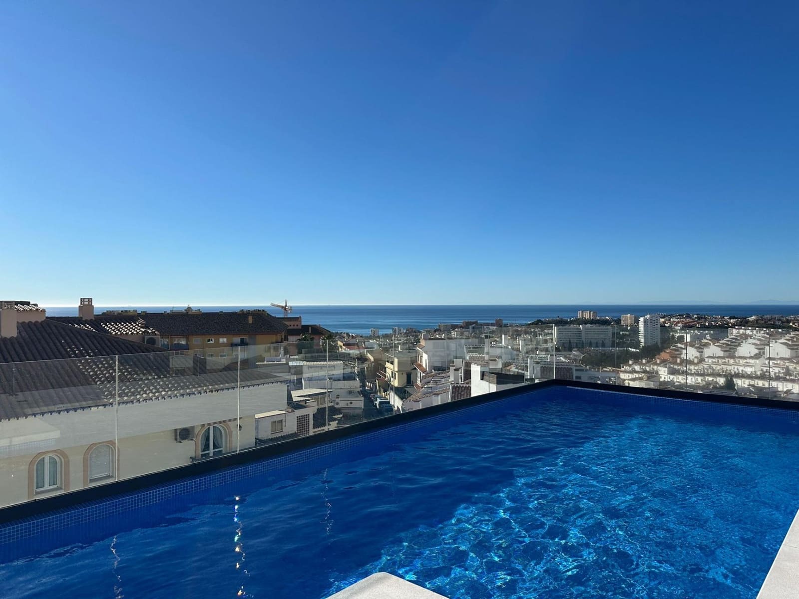 2 slaapkamer Flat te koop in Arroyo de la Miel met zwembad garage - € 309.000 (Ref: 9611661)