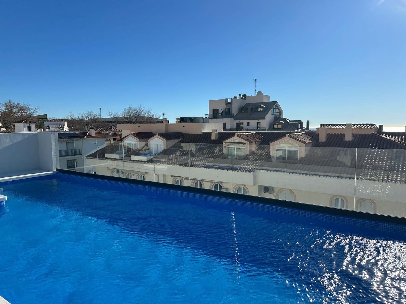 2 slaapkamer Flat te koop in Arroyo de la Miel met zwembad garage - € 309.000 (Ref: 9611661)