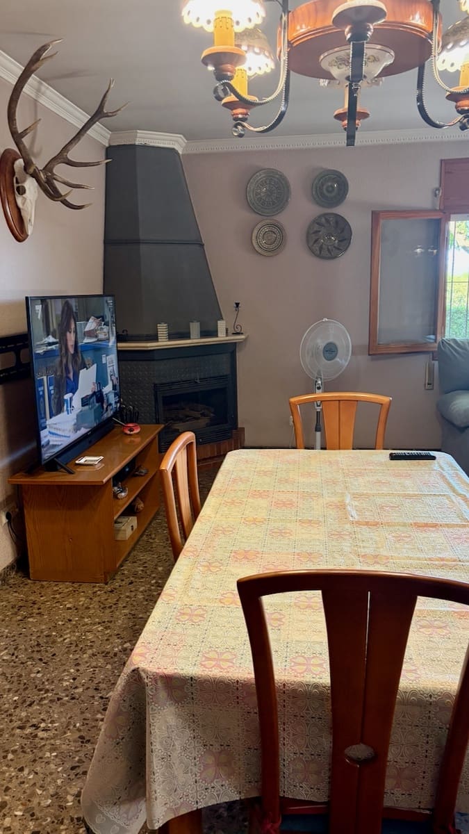 3 bedroom Villa for sale in Roquetes with pool - € 265,000 (Ref: 10136354)