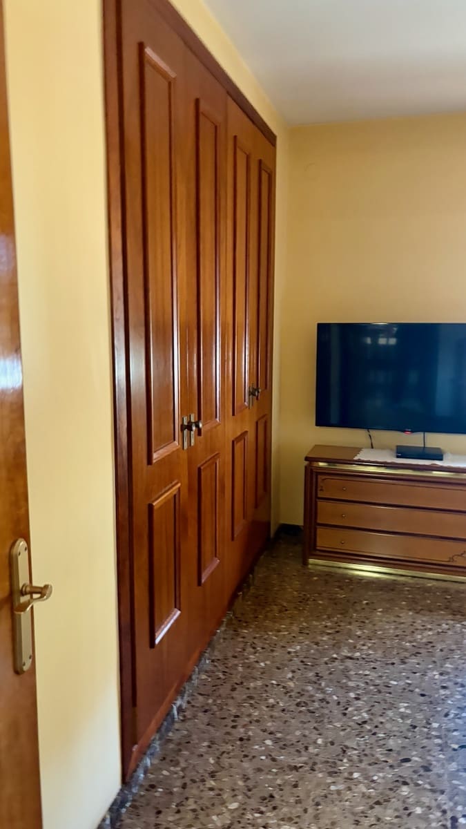 3 bedroom Villa for sale in Roquetes with pool - € 265,000 (Ref: 10136354)