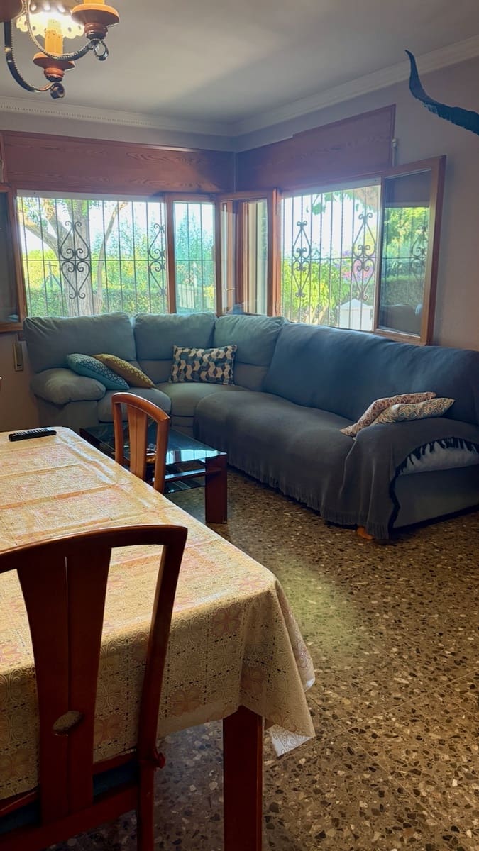 3 bedroom Villa for sale in Roquetes with pool - € 265,000 (Ref: 10136354)