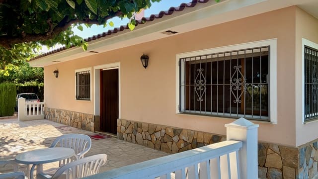 3 quarto Moradia para venda em Roquetes com piscina - 265 000 € (Ref: 10136354)
