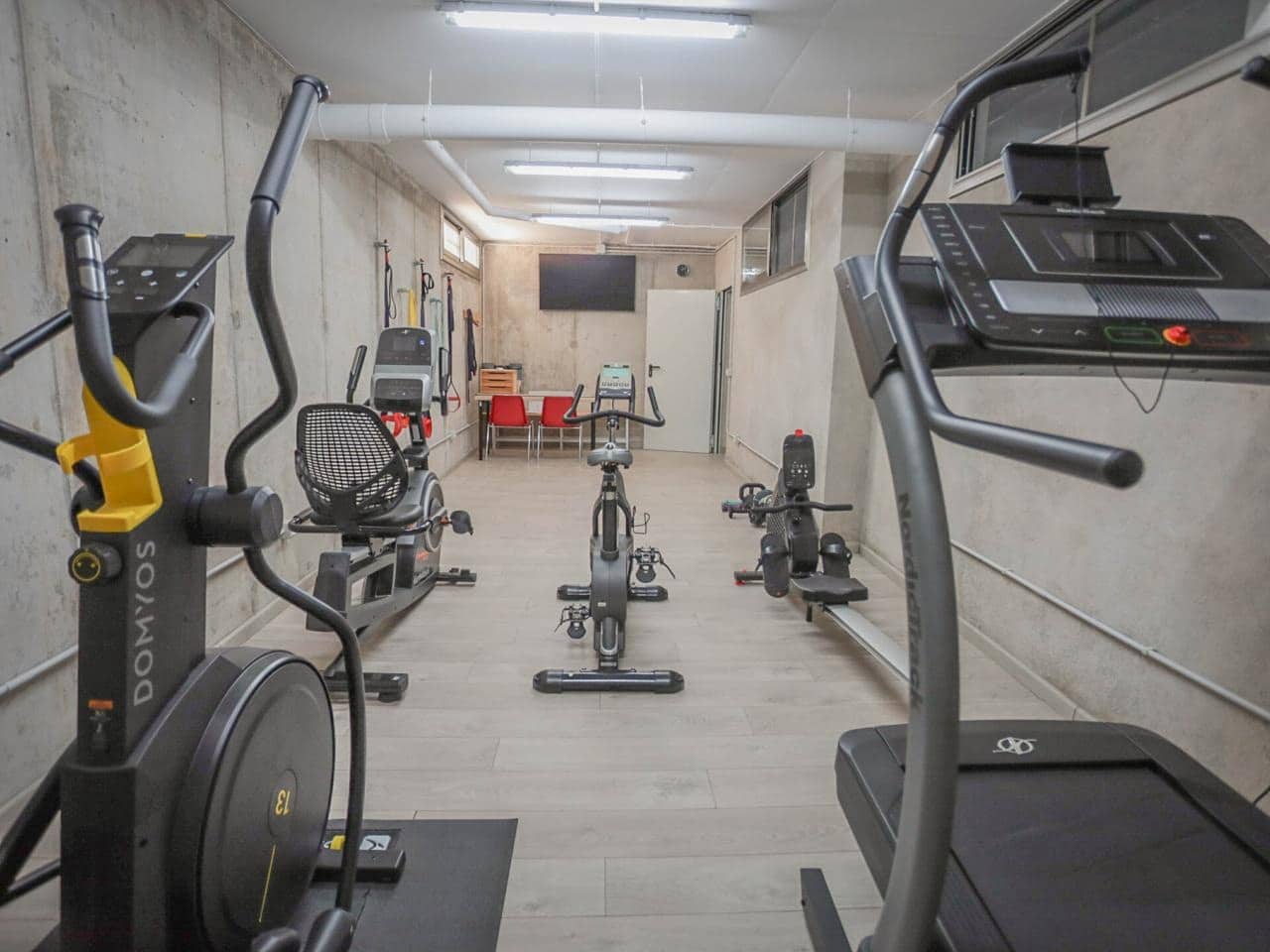 3 bedroom Townhouse for sale in Tortosa with pool garage - € 2,400,000 (Ref: 10140480)