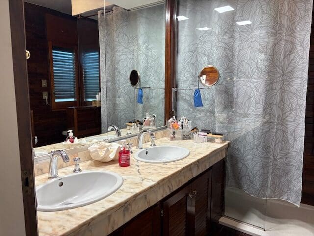 4 quarto Casa em Banda para venda em Tortosa com piscina garagem - 1 500 000 € (Ref: 10140494)