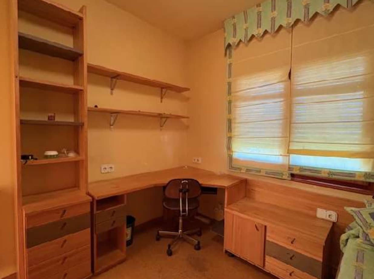 4 quarto Casa em Banda para venda em Tortosa com piscina garagem - 1 500 000 € (Ref: 10140494)