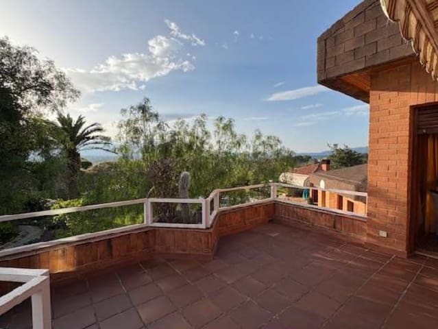 4 chambre Maison de Ville à vendre à Tortosa avec piscine garage - 1 500 000 € (Ref: 10140494)