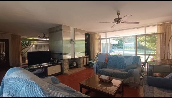 5 Zimmer Villa zu verkaufen in Tortosa mit Pool - 475.000 € (Ref: 9444539)