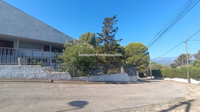 5 makuuhuone Huvila myytävänä paikassa Tortosa mukana uima-altaan - 475 000 € (Ref: 9444539)