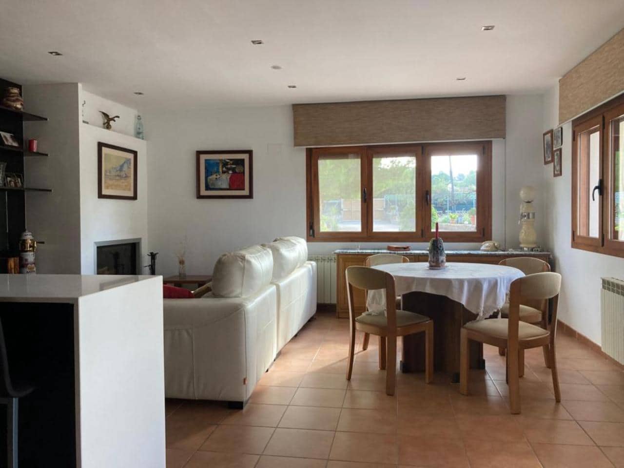 4 soveværelse Villa til salg i Tortosa med garage - € 280.000 (Ref: 9445446)