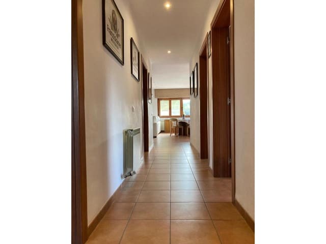 4 soveværelse Villa til salg i Tortosa med garage - € 280.000 (Ref: 9445446)