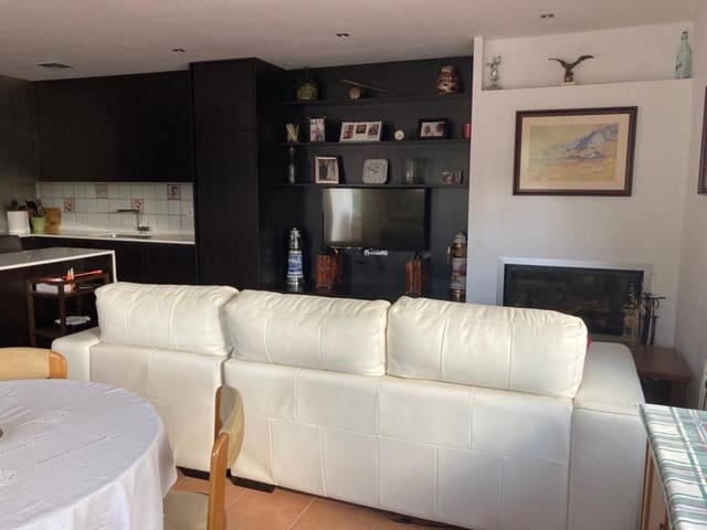 4 soveværelse Villa til salg i Tortosa med garage - € 280.000 (Ref: 9445446)