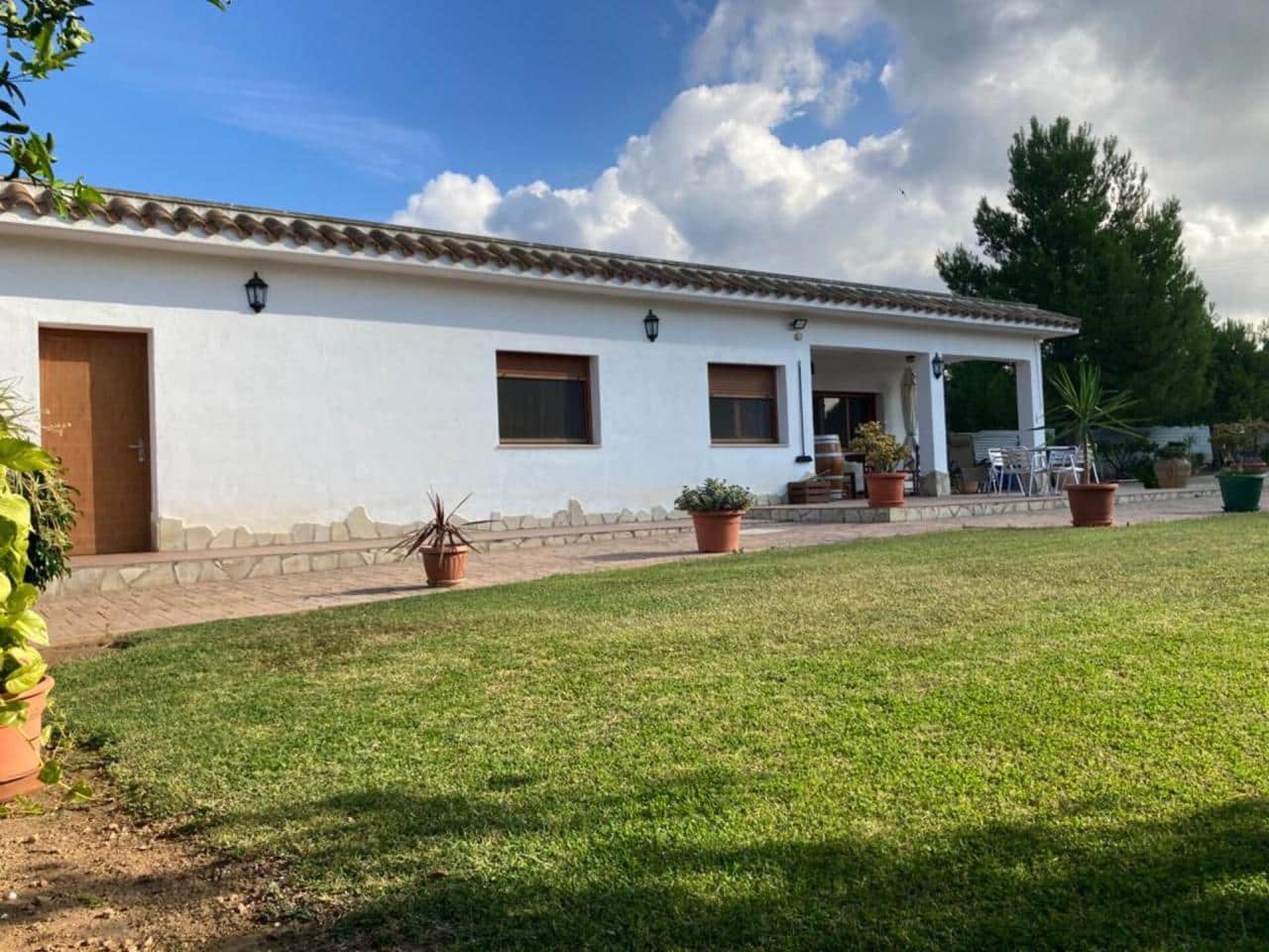 4 soveværelse Villa til salg i Tortosa med garage - € 280.000 (Ref: 9445446)