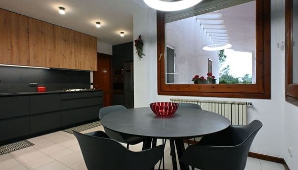 4 soverom Villa til salgs i Tortosa med svømmebasseng garasje - € 550 000 (Ref: 9562290)