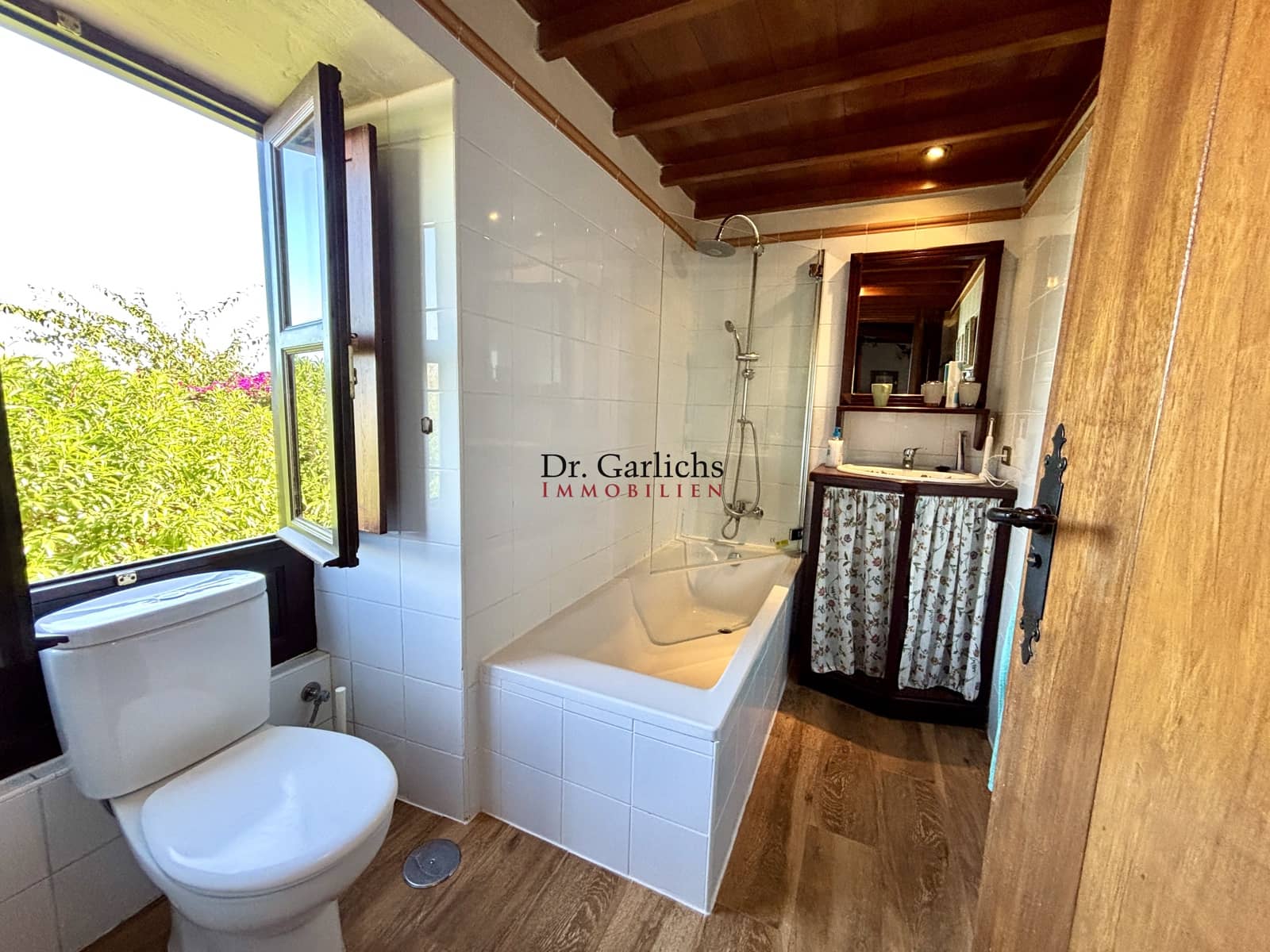 4 sovrum Hus till salu i Icod de los Vinos med pool garage - 690 000 € (Ref: 9450188)