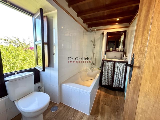 4 sovrum Hus till salu i Icod de los Vinos med pool garage - 690 000 € (Ref: 9450188)