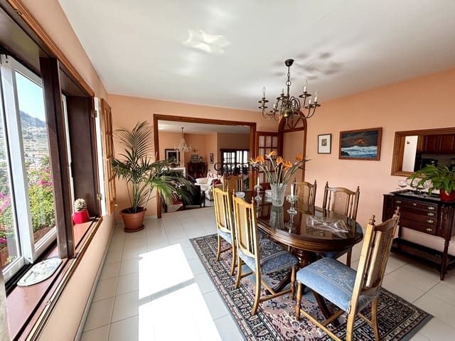 7 makuuhuone Omakotitalo myytävänä paikassa Tegueste mukana 
autotalli - 899 000 € (Ref: 9450189)