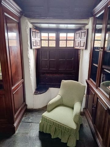 4 makuuhuone Omakotitalo myytävänä paikassa Tacoronte - 850 000 € (Ref: 9450493)