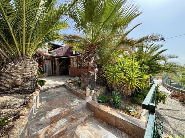 6 Zimmer Haus zu verkaufen in Granadilla de Abona mit Pool Garage - 595.000 € (Ref: 9450502)