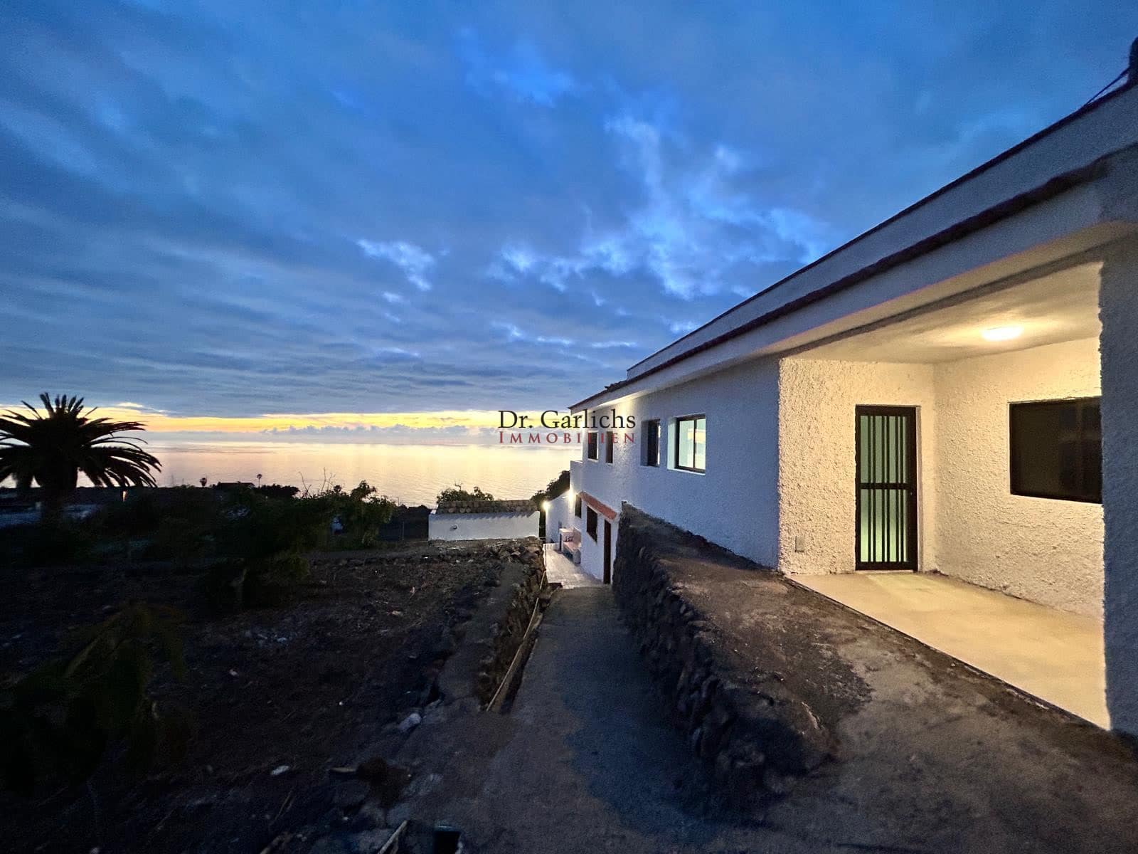 5 soveværelse Byhus til salg i Tacoronte med garage - € 790.000 (Ref: 9450535)