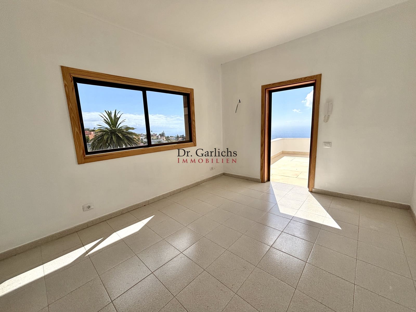 5 soveværelse Byhus til salg i Tacoronte med garage - € 790.000 (Ref: 9450535)