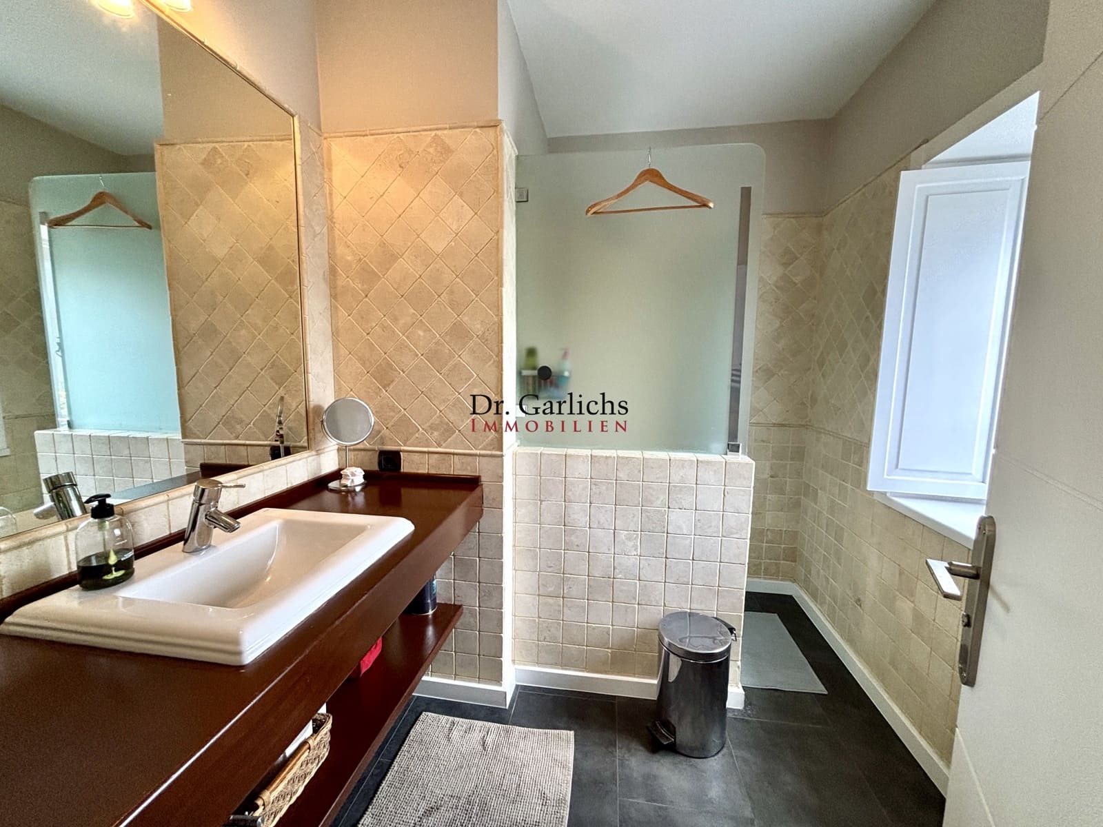 4 sovrum Hus till salu i Tacoronte med garage - 1 900 000 € (Ref: 9450537)