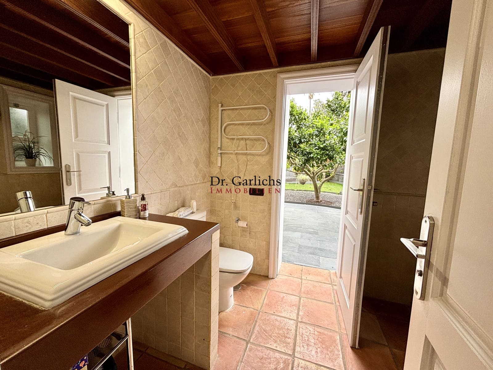 4 sovrum Hus till salu i Tacoronte med garage - 1 900 000 € (Ref: 9450537)