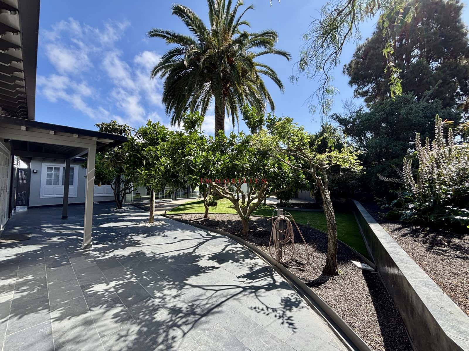 4 sovrum Hus till salu i Tacoronte med garage - 1 900 000 € (Ref: 9450537)