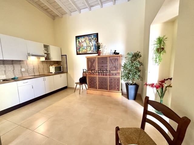 5 soverom Hus til salgs i Fasnia med garasje - € 465 000 (Ref: 9450542)