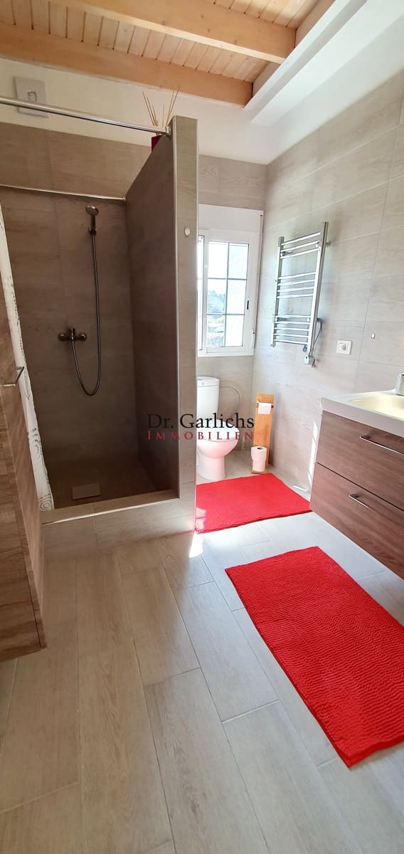 3 makuuhuone Omakotitalo myytävänä paikassa Guia de Isora mukana 
autotalli - 650 000 € (Ref: 9450582)