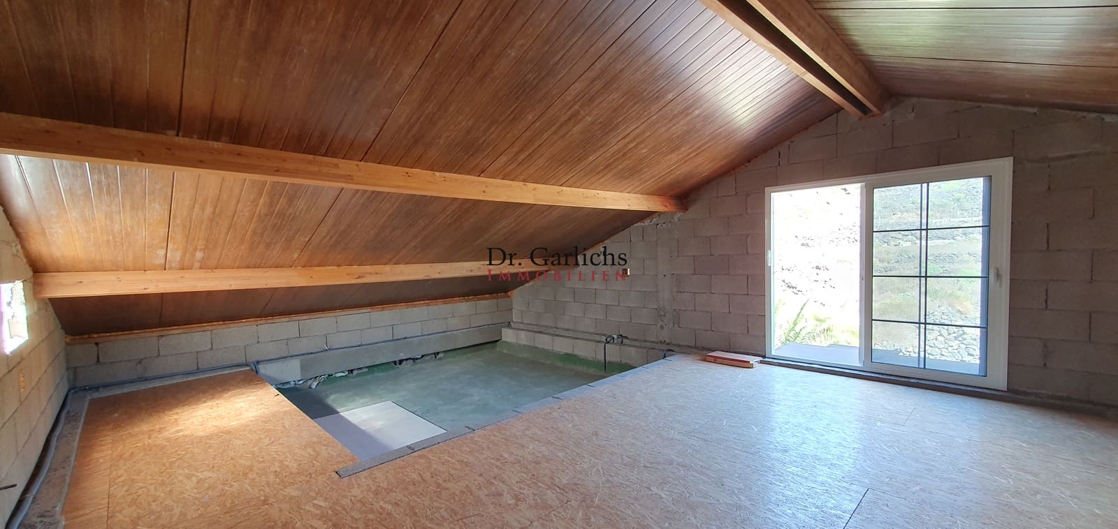 3 makuuhuone Omakotitalo myytävänä paikassa Guia de Isora mukana 
autotalli - 650 000 € (Ref: 9450582)