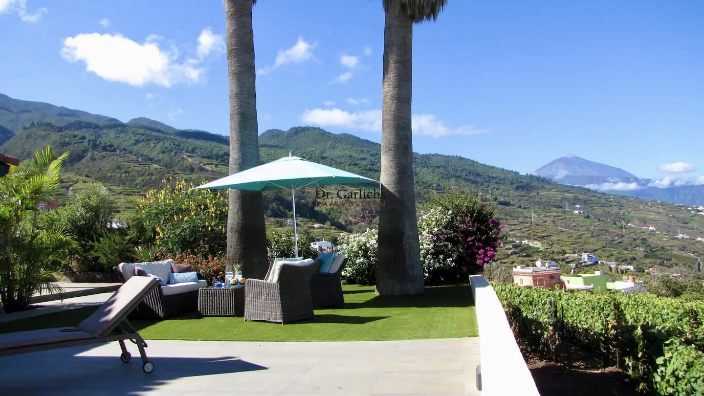 4 quarto Casa em Banda para venda em La Victoria de Acentejo com piscina garagem - 948 000 € (Ref: 9451559)