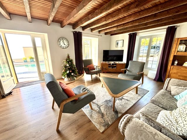 4 soverom Hus til salgs i La Victoria de Acentejo med svømmebasseng garasje - € 948 000 (Ref: 9451559)