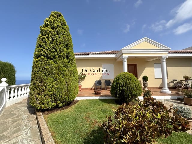 4 bedroom Townhouse for sale in Guía de Isora with pool garage - € 2,650,000 (Ref: 9451560)