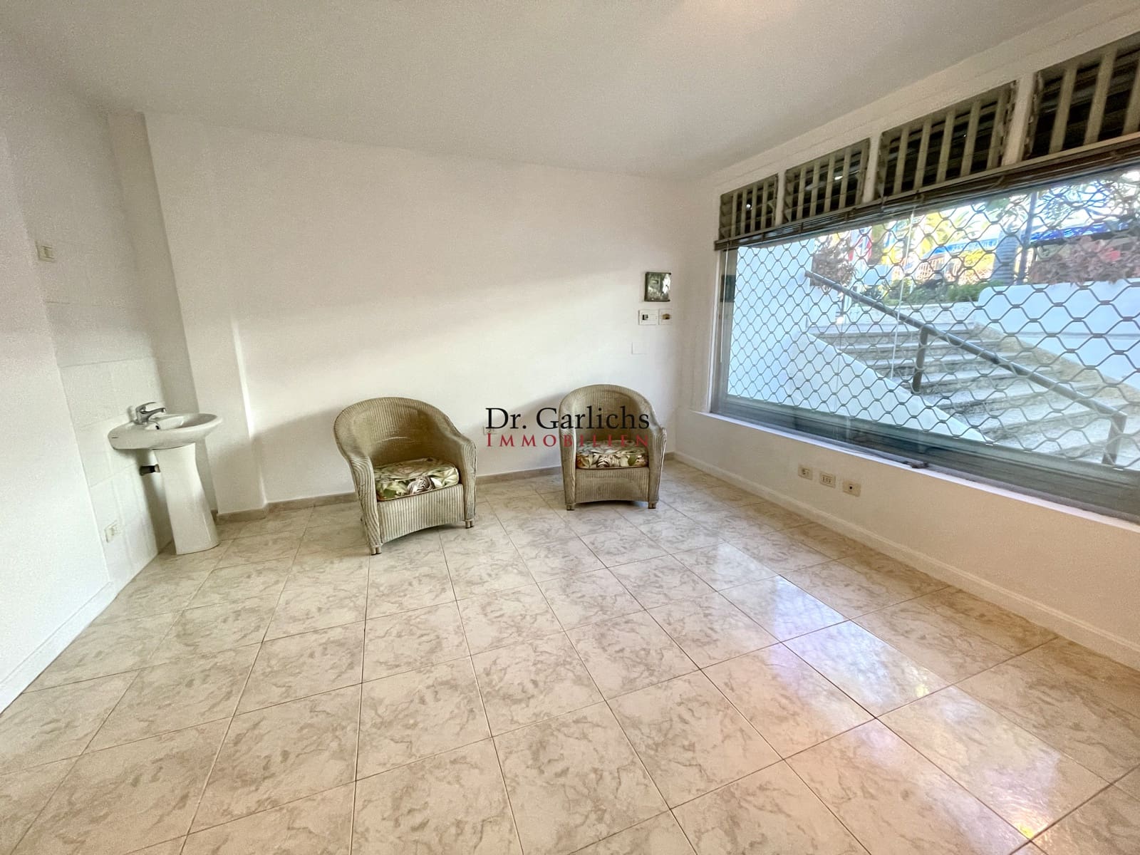 Butikk til salgs i Puerto de la Cruz - € 165 000 (Ref: 9452280)